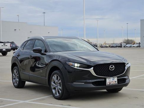 Used 2024 MAZDA CX-30 AWD 2.5 S w/ Premium Package image 2