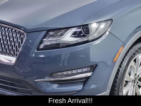 Used 2019 Lincoln MKC Select w/ Select Plus Package AWD/4WD image 9