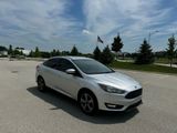 Used 2017 Ford Focus SE image 3
