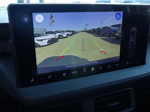 New 2025 Ford Maverick XLT w/ XLT Luxury Package image 6