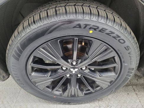 Used 2019 Mitsubishi Eclipse Cross LE image 31