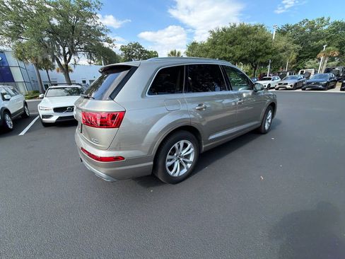 Used 2017 Audi Q7 3.0T Premium Plus AWD/4WD image 15