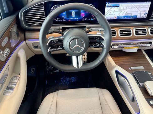 New 2026 Mercedes-Benz GLS 580 4MATIC image 20