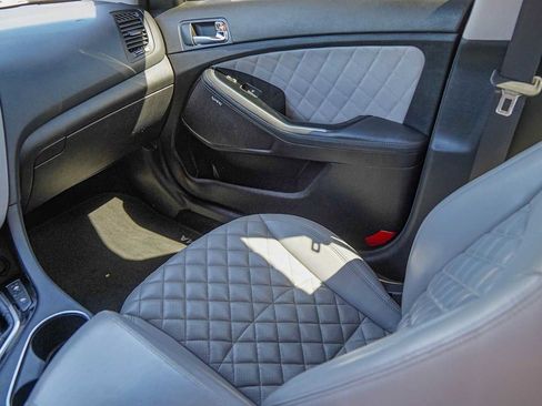 Used 2015 Kia Optima SX image 27