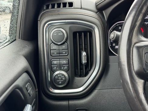 Used 2022 GMC Sierra 1500 AT4 w/ AT4 Premium Package image 32