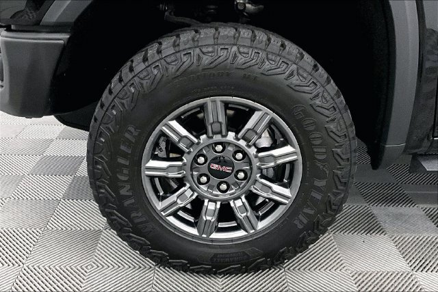 Used 2026 GMC Sierra 1500 AT4X AWD/4WD image 10