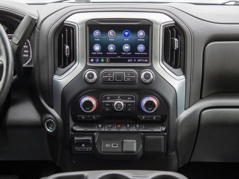 Used 2022 GMC Sierra 2500 SLE w/ SLE Value Package; image 17