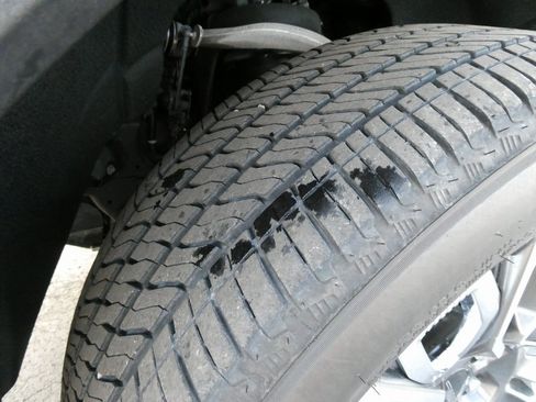 Certified 2024 GMC Sierra 1500 Denali Ultimate image 17