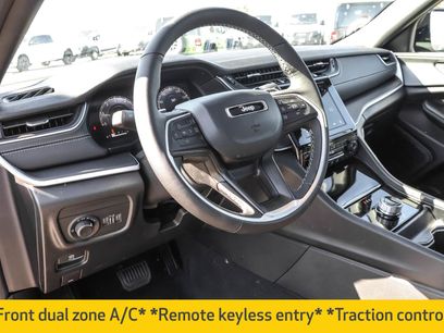 New 2025 Jeep Grand Cherokee Altitude