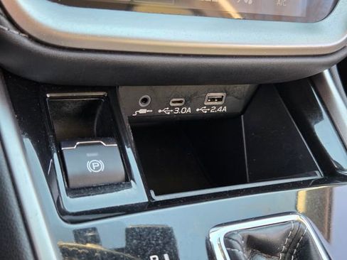 Used 2024 Subaru Legacy Limited AWD/4WD image 29