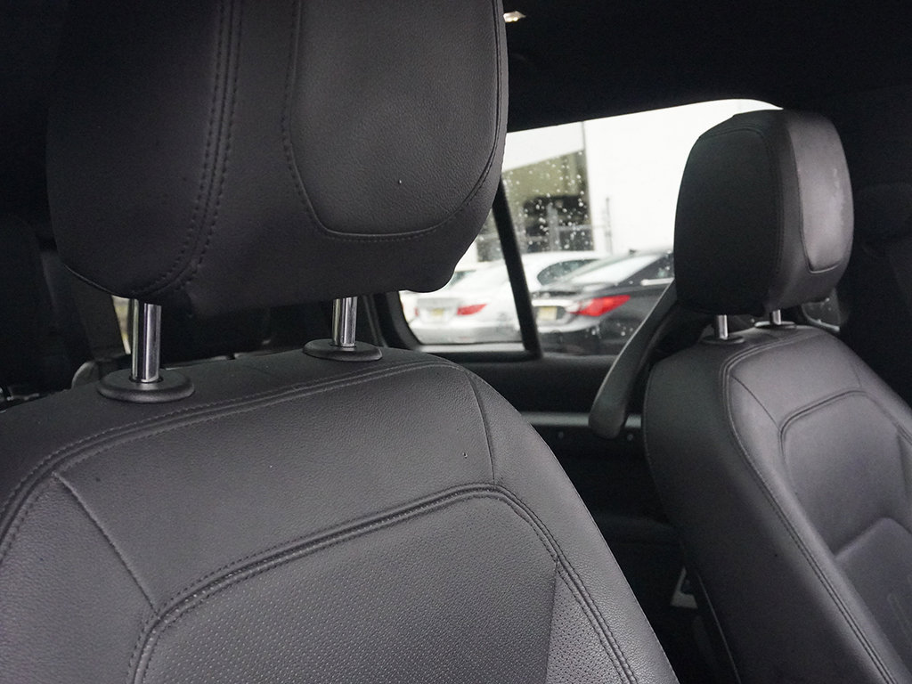 Used 2022 Land Rover Defender 110 SE AWD/4WD image 37