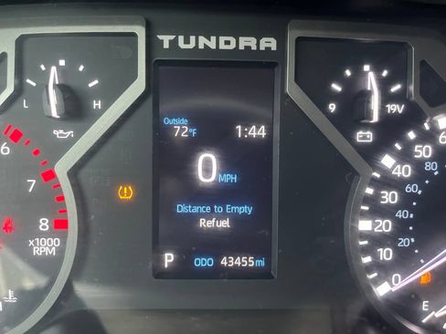 Used 2023 Toyota Tundra SR5 w/ SR5 Convenience Package AWD/4WD image 16
