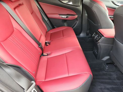 Used 2025 Lexus NX 250 FWD w/ Towing Package (2000 Lbs) image 31