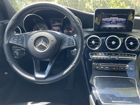 Used 2018 Mercedes-Benz C 300 Sedan image 14