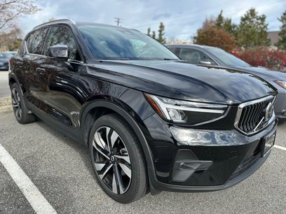 Certified 2025 Volvo XC40 B5 Plus