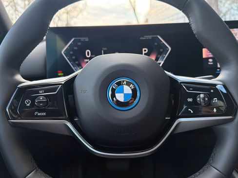 Certified 2024 BMW i5 eDrive40i w/ Premium Package image 29