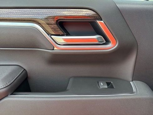 New 2026 Chevrolet Silverado 1500 LT image 19