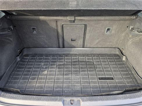 Used 2016 Volkswagen Golf S image 12