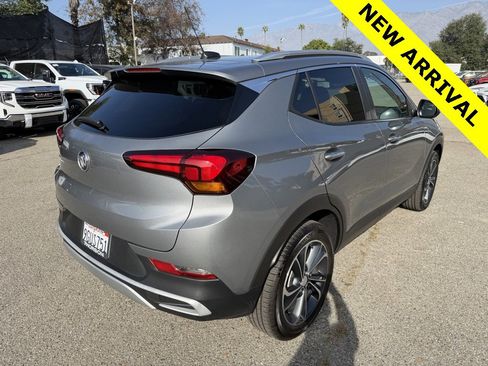Certified 2023 Buick Encore GX Select w/ Safety Package II image 3