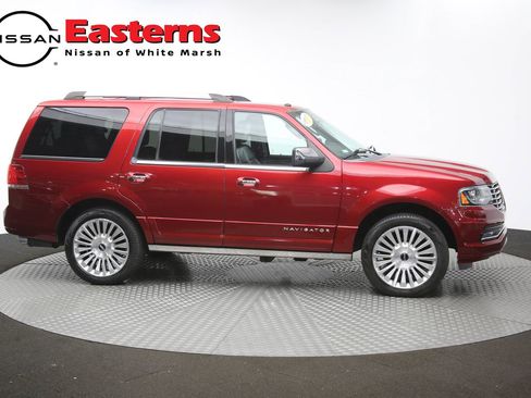 Used 2016 Lincoln Navigator Reserve AWD/4WD image 49