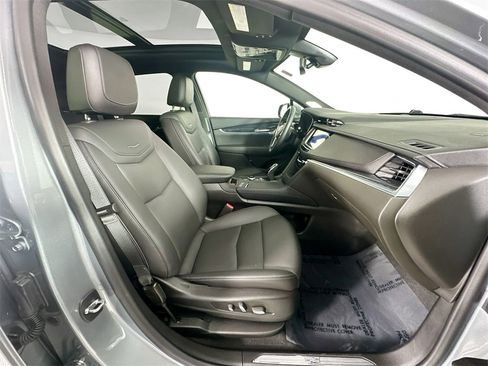 Used 2023 Cadillac XT5 Premium Luxury image 29