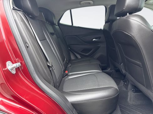 Used 2022 Buick Encore Preferred w/ Safety Package AWD/4WD image 18