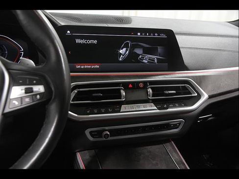 Used 2023 BMW X5 xDrive40i AWD/4WD image 9