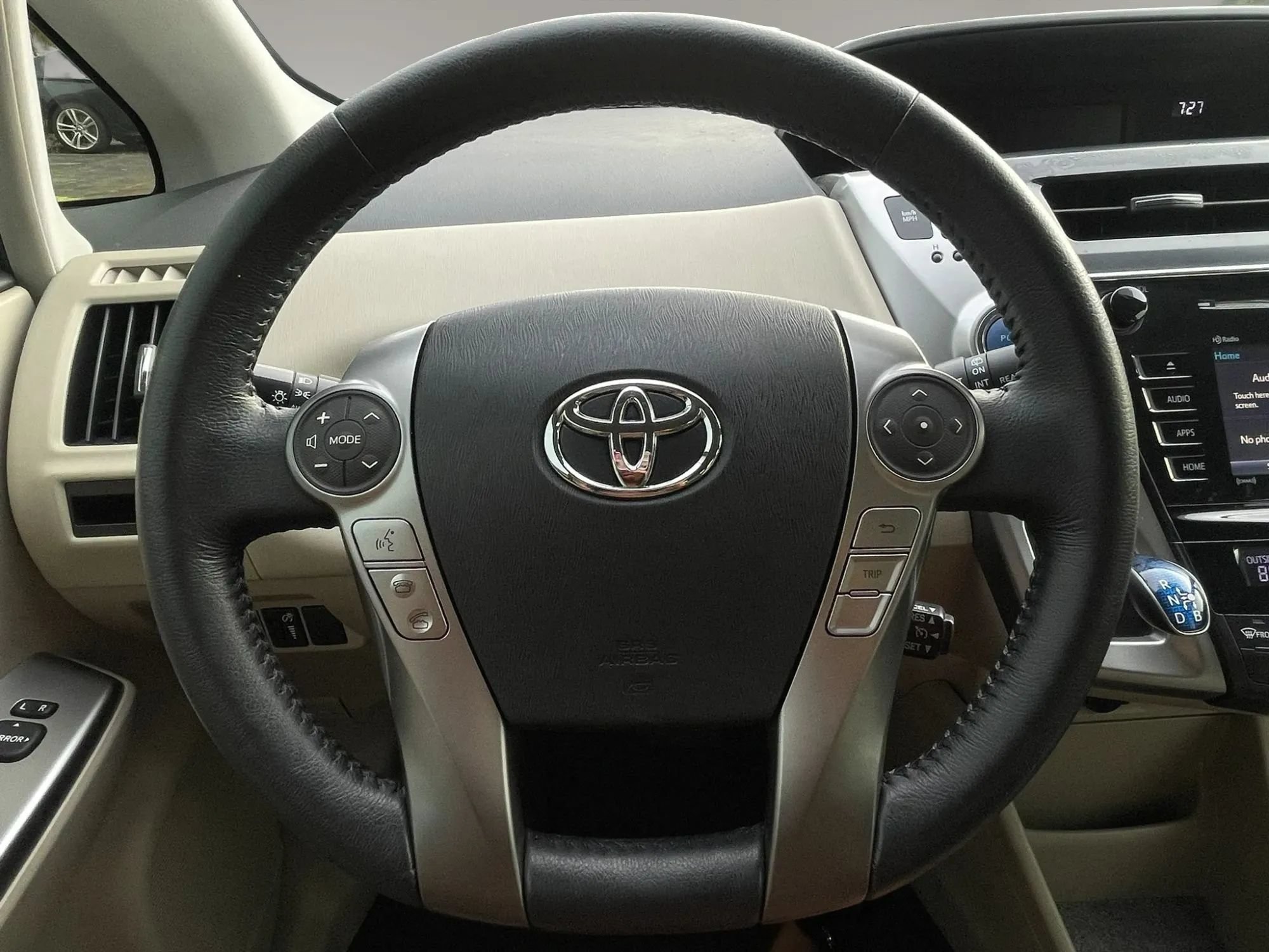 Used 2016 Toyota Prius V Five FWD image 36