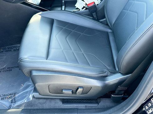 Used 2024 BMW X2 xDrive28i w/ Convenience Package image 19