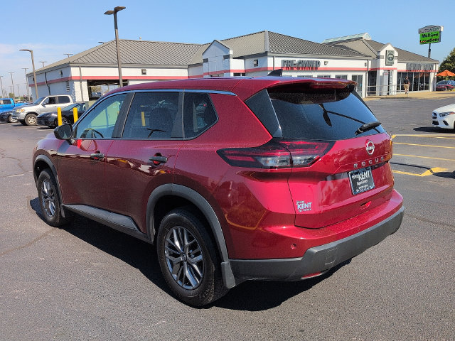 Used 2025 Nissan Rogue S FWD image 5
