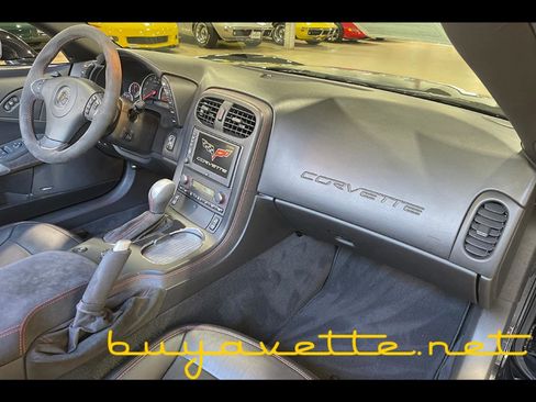 Used 2012 Chevrolet Corvette Grand Sport w/ 3LT Preferred Equipment Group image 17