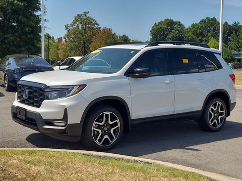 Used 2023 Honda Passport Elite image 7