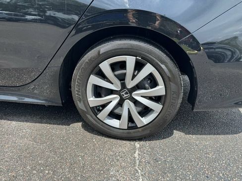 Used 2025 Honda Civic LX image 9
