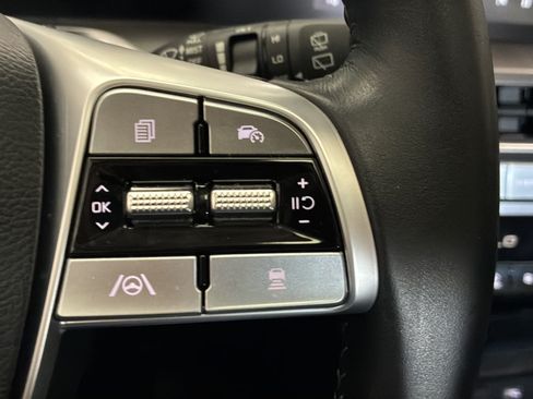Certified 2025 Kia Telluride S FWD image 37