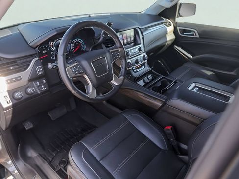 Used 2018 GMC Yukon Denali w/ Denali Ultimate Package AWD/4WD image 13