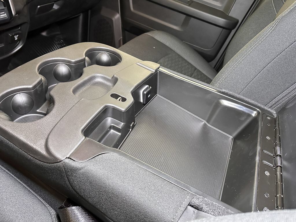 New 2026 RAM 2500 Tradesman AWD/4WD image 31