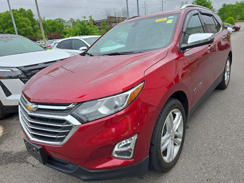 Used 2018 Chevrolet Equinox Premier FWD image 4