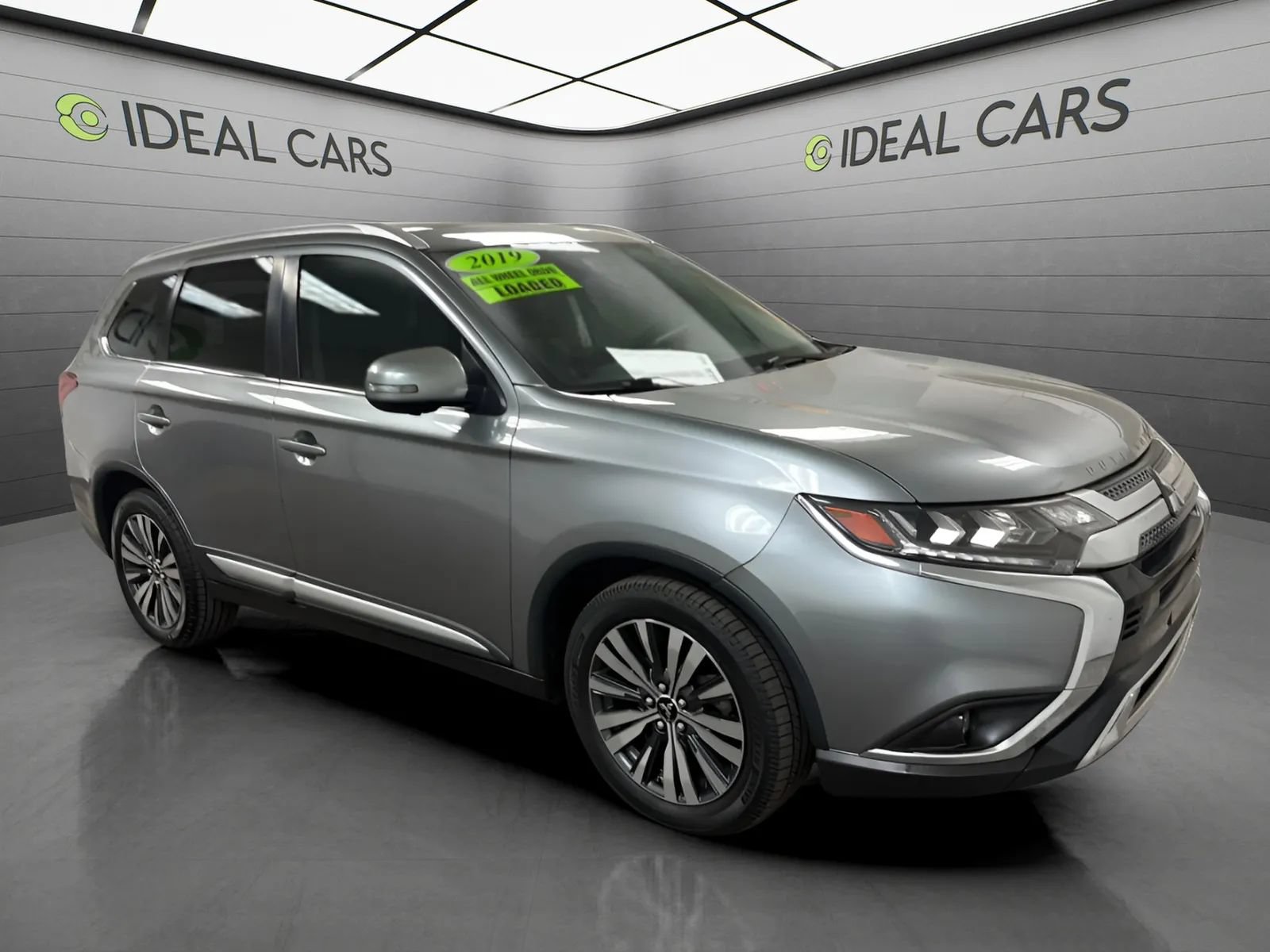 Used 2019 Mitsubishi Outlander SEL AWD/4WD image 3