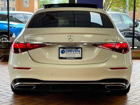 Used 2023 Mercedes-Benz S 580e 4MATIC Sedan w/ AMG Line image 11