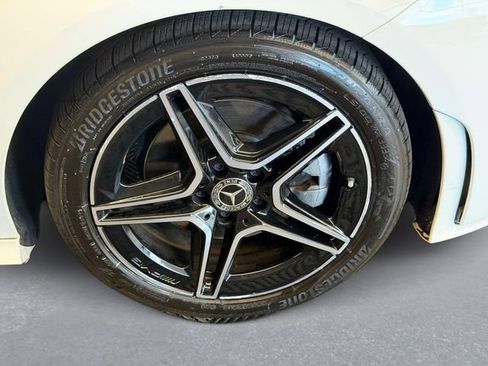 Certified 2022 Mercedes-Benz CLA 250 4MATIC image 8