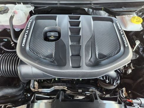 Used 2025 RAM 1500 Limited w/ Off Road Group image 26