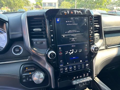 Used 2020 RAM 1500 Limited w/ Black Appearance Package AWD/4WD image 23