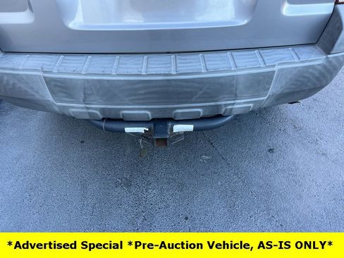 Used 2007 Ford Escape XLT image 12