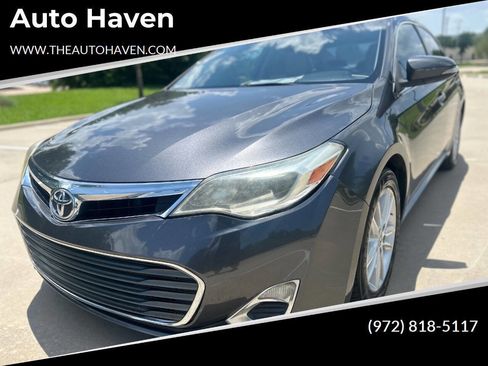 Used 2014 Toyota Avalon XLE Premium FWD image 1