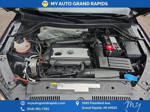 Used 2013 Volkswagen Tiguan S FWD image 23