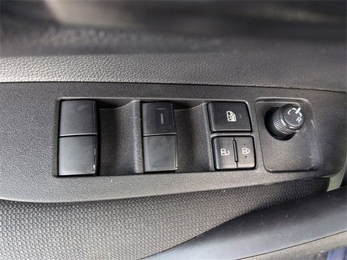 Certified 2025 Toyota Corolla LE image 15