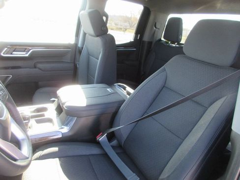 New 2026 GMC Sierra 1500 Elevation AWD/4WD image 13
