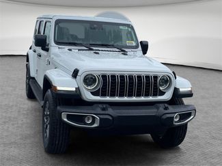 New 2025 Jeep Wrangler Sahara video 1