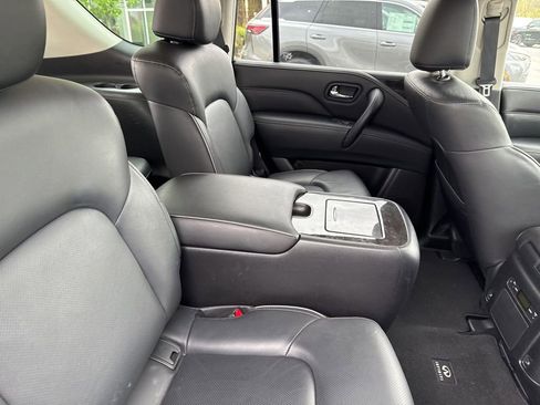 Certified 2022 INFINITI QX80 Luxe w/ Cargo Package AWD/4WD image 32