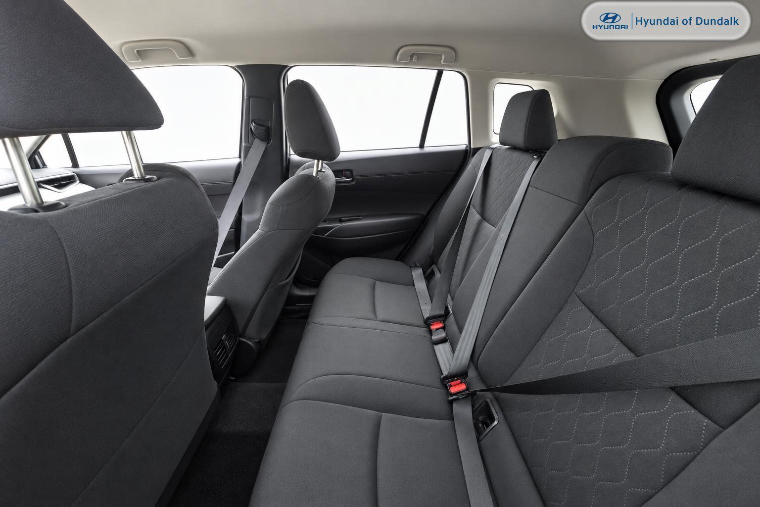 Used 2022 Toyota Corolla Cross LE AWD/4WD image 9